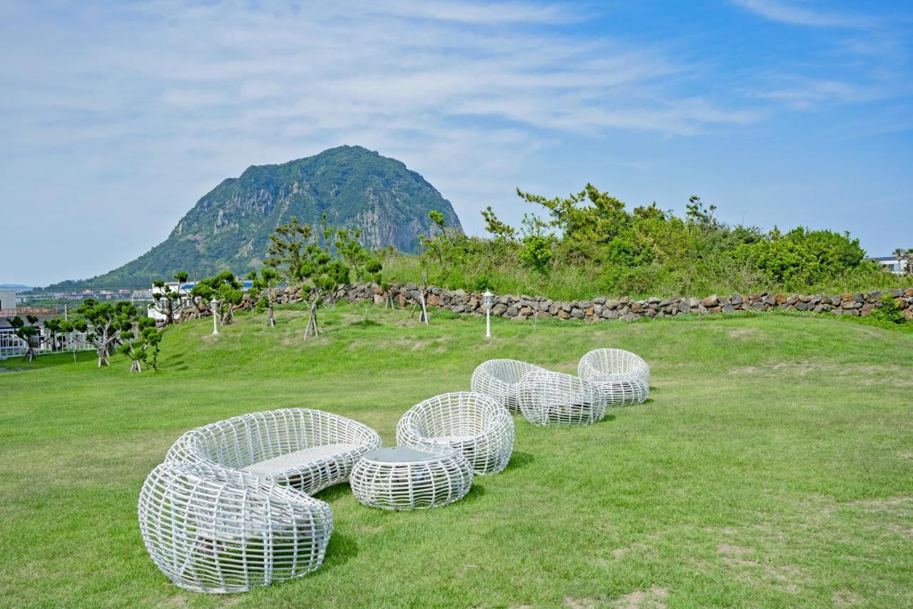 Sun&Moon Resort Seogwipo Exterior foto